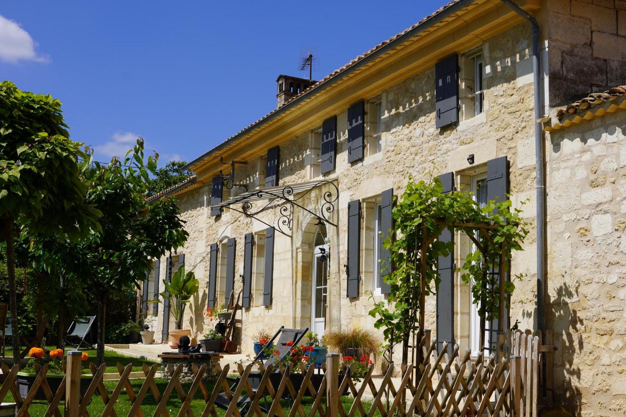 La Girondine Galgon Exterior foto
